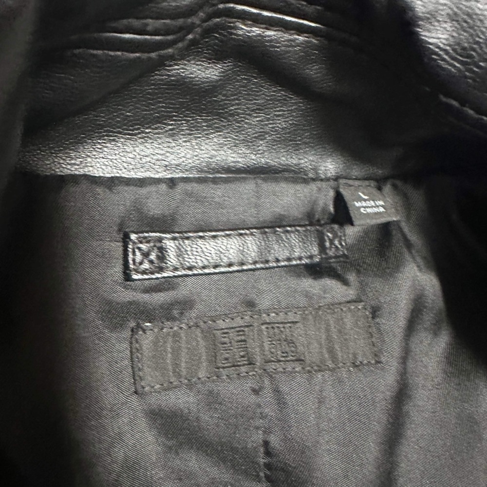 Men’s Leather Jacket Uniqlo Faux
Slim Fit Large - Picture 2 of 4